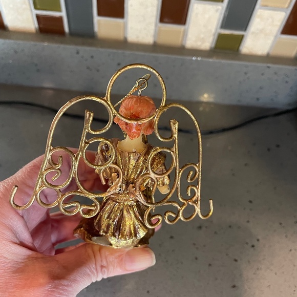 Vintage metallic angel ornament - Picture 3 of 6